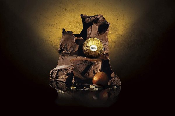 Pack Familiar: Ferrero Rocher Bombones Praliné de Chocolate, 4 x 24 bombones (1200 gr) (Caducidad: 16-05-2024) Supply